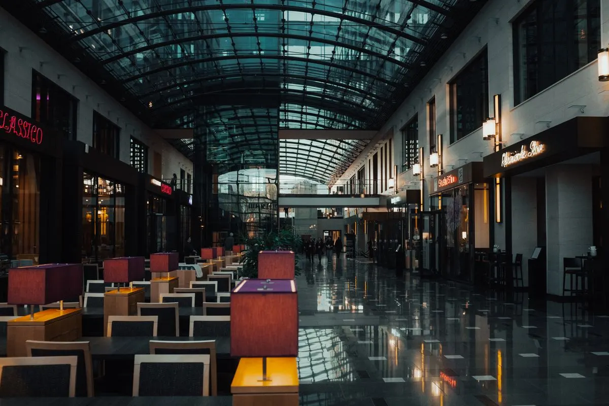 Global Foyer Mall & the Commercial Belt