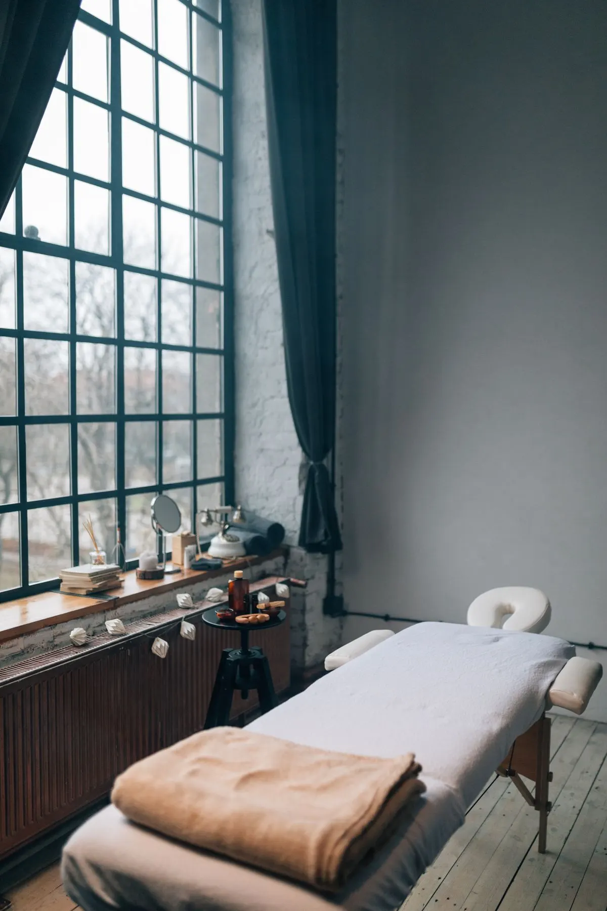 Signature massage ritual setting used for Sohna Road guests